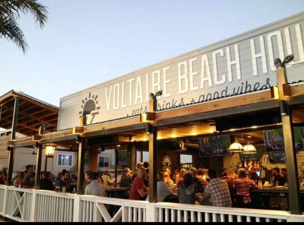 Ocean Beach Bar/Restaurant – Voltaire Beach House